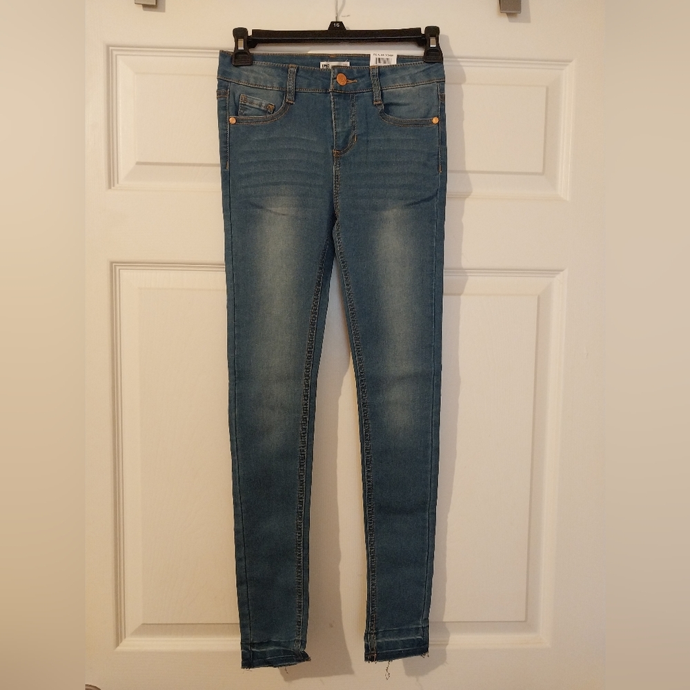 Epic Threads Little Girl size 10 SKINNY Leg Jeans Brand New